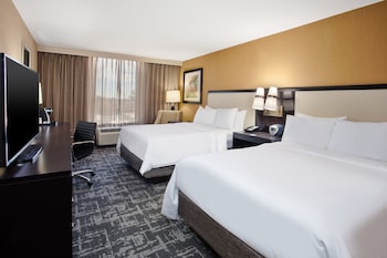 Standard Room, 2 Double Beds, Accessible, Non Smoking (Communications, Accessible Tub)