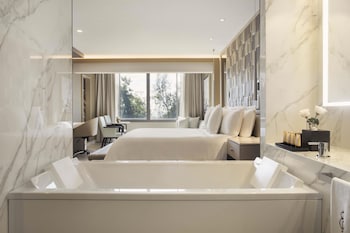 Executive Junior Suite