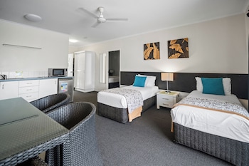One Bedroom Apartment