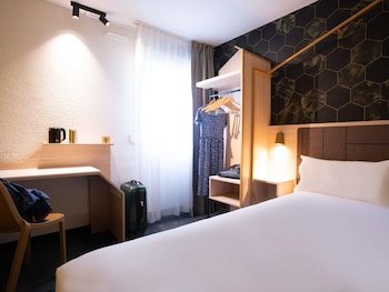 Standard Room, 1 Double Bed