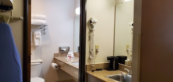 Studio Suite, 1 King Bed, Non Smoking