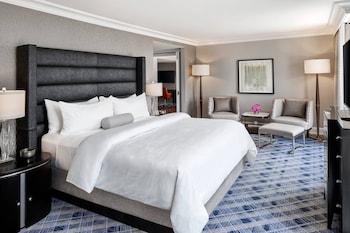 Room, 1 King Bed (Hearing Accessible)