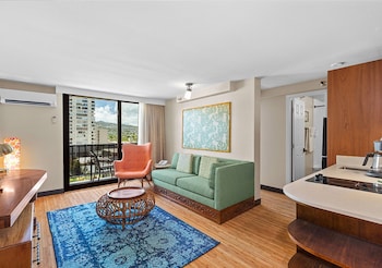 Suite, 1 Bedroom, Kitchenette, Mountain View