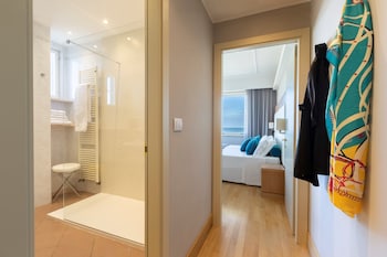 Executive Double Room, Partial Sea View