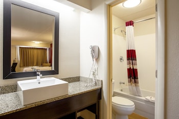 Deluxe Room, 2 Double Beds (Smoke Free)