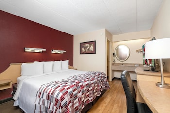 Standard Room, 1 King Bed (Smoke Free)