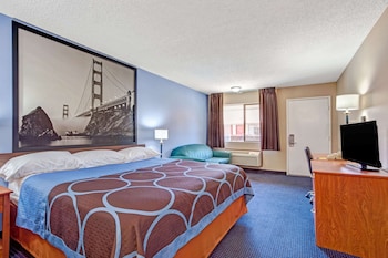 Standard Room, 1 Queen Bed