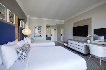 Room, 2 Queen Beds, Huntington Tower