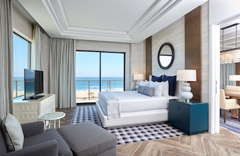 Presidential Suite, 1 King Bed, Balcony, Oceanfront (Superior Oceanfront Presidential)