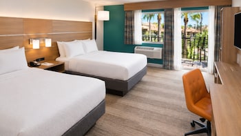 Premium Room, 2 Queen Beds, Balcony
