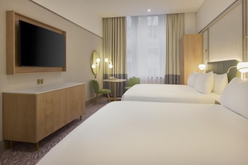 Room, Multiple Beds