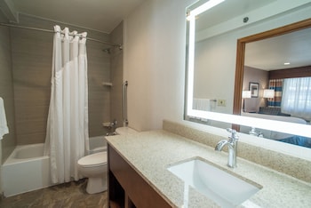 Standard Room, 1 King Bed
