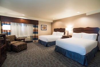 Superior Room, 2 Queen Beds (Extra Floor Space)