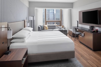 Junior Suite, 1 King Bed