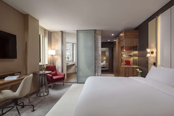 Premium Room (Empire State Views)