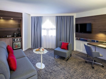 Suite, 1 Double Bed with Sofa bed
