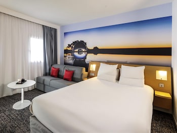Superior room, 1 double bed and 1 sofa bed for 2 people