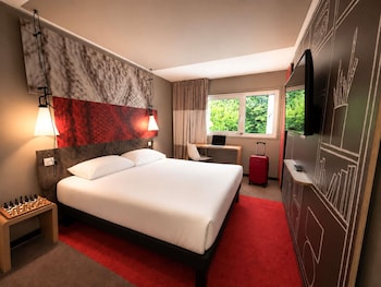 Room, 1 Double Bed (Renovated)