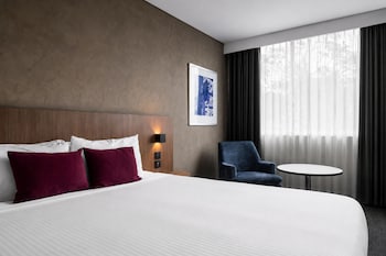 Classic Room, 1 King Bed