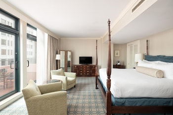 1 King Bed, Terrace, City View