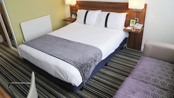 Standard Room, 1 Double Bed with Sofa bed