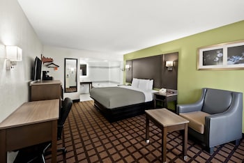 Standard Room, 1 King Bed, Non Smoking