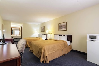 Room, 2 Queen Beds, Non Smoking