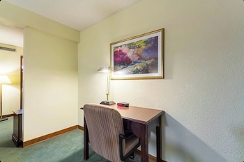 Room, 2 Queen Beds, Non Smoking