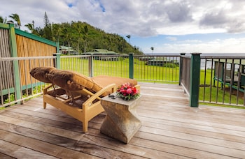 Bungalow, 1 King Bed, Ocean View