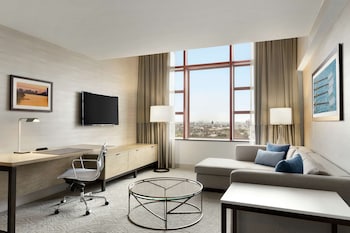 Suite, 1 King Bed (Two Story Loft)