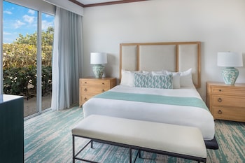 Standard Room, 1 King Bed with Sofa bed