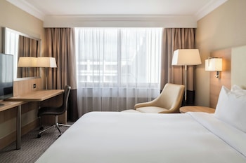 Standard Room, 1 Queen Bed