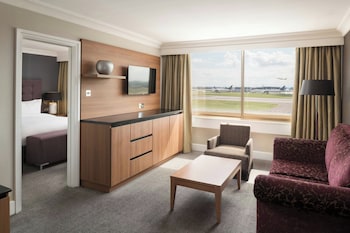 Executive Suite, 1 Queen Bed
