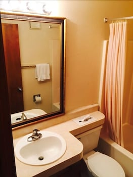 Room, 2 Queen Beds, Non Smoking