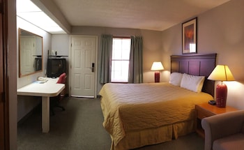 Suite, 1 King Bed, Non Smoking