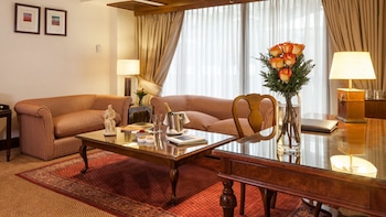 Junior Suite, 1 King Bed
