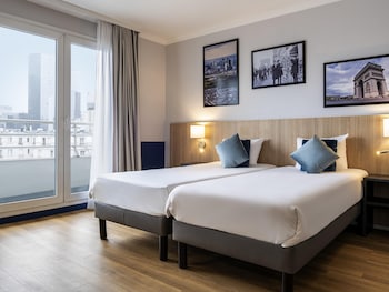 Apartment, Multiple Beds