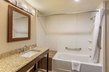 Suite, Multiple Beds, Accessible, Non Smoking