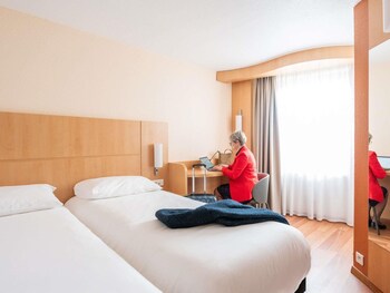 Standard Room, 2 Twin Beds