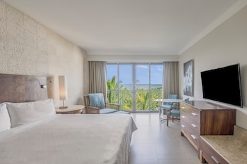 Premium Room, 1 King Bed (Fiesta Club - Sunset View)