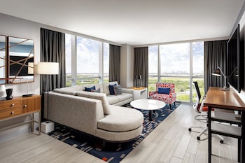 Suite, 1 King Bed