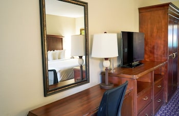 Deluxe Room, 2 Double Beds, Non Smoking