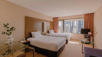 Classic Double Room, 2 Double Beds (High Floor)