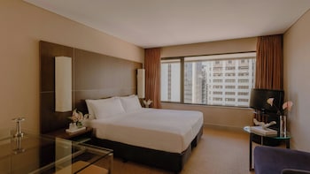 Classic Room, 1 King Bed
