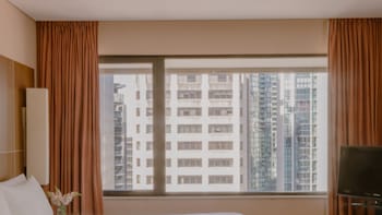 Classic Double Room, 2 Double Beds (High Floor)
