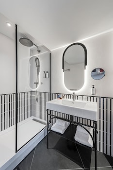 Superior Room, 1 Queen Bed