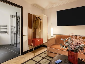 Superior Room, 1 Double Bed with Sofa bed, Accessible