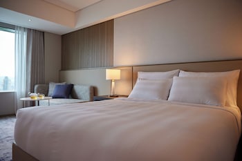 Deluxe Double Room (Club)