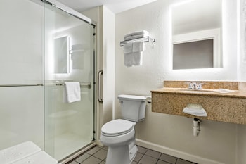 Room, 2 Queen Beds, Roll-in Shower, Non Smoking (Mobility Accessible)