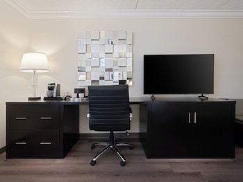 Premium Room, 1 King Bed